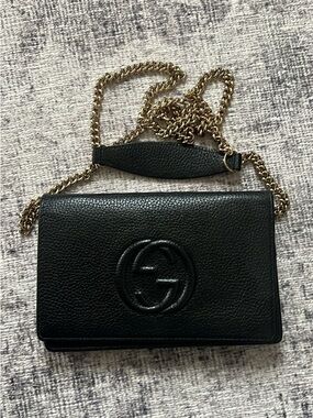 Gucci Black Leather Crossbody with Gold Chain Strap